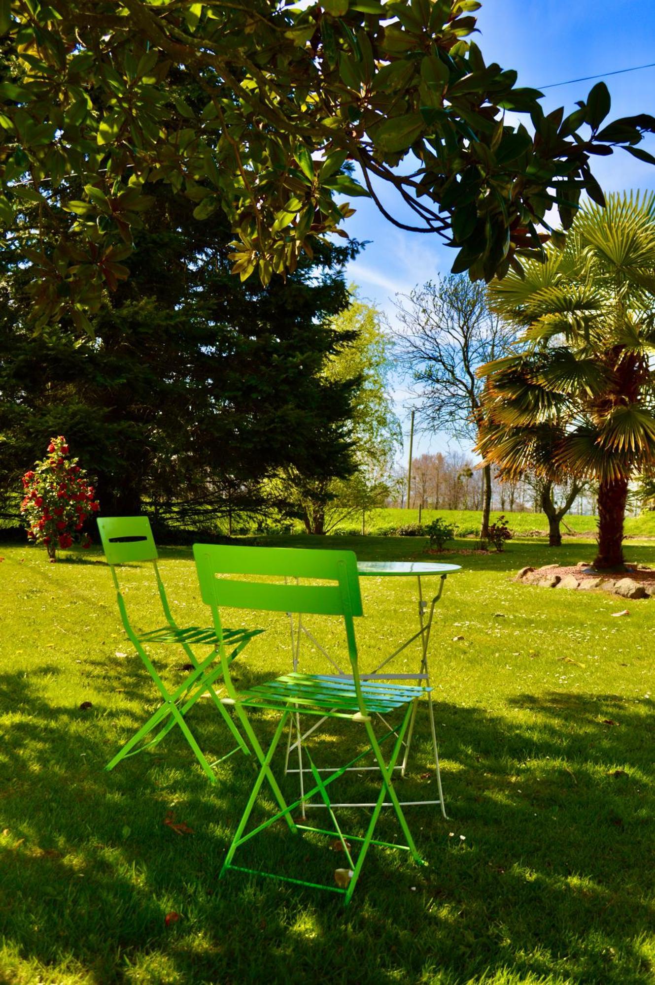 La Pichonniere Bed & Breakfast Isigny-le-Buat Exterior foto