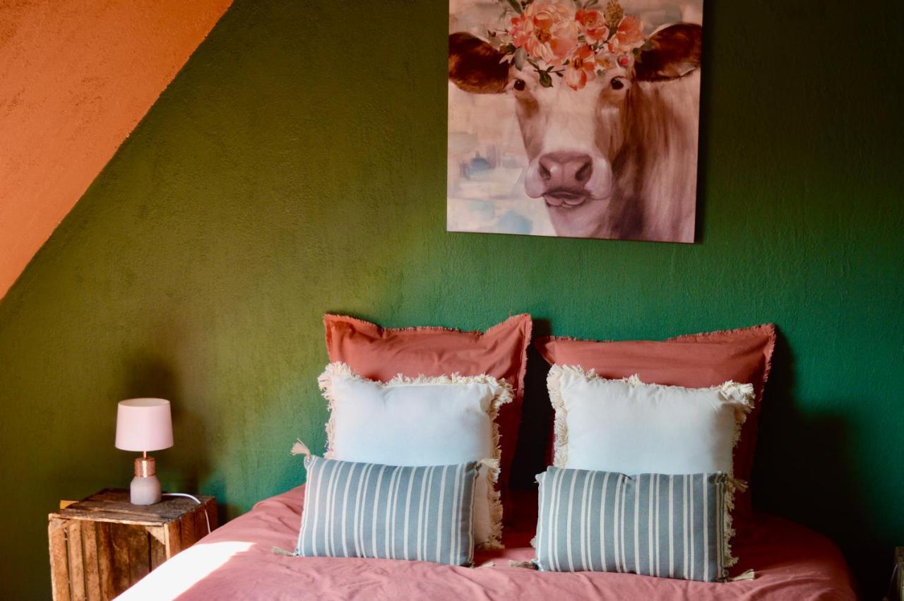 La Pichonniere Bed & Breakfast Isigny-le-Buat Exterior foto