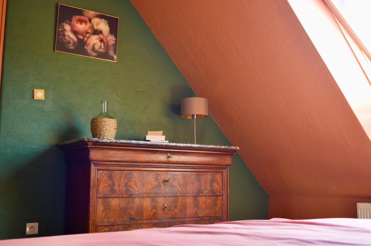 La Pichonniere Bed & Breakfast Isigny-le-Buat Exterior foto