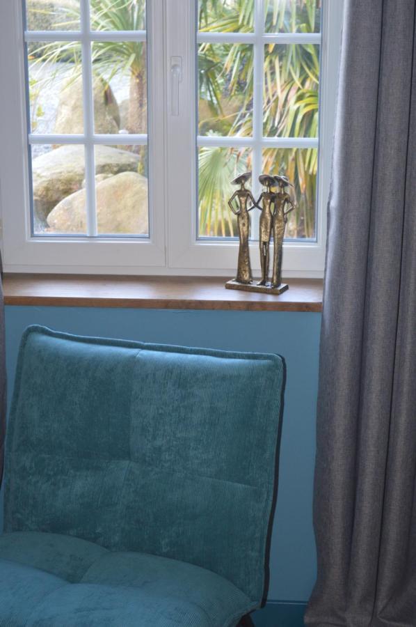 La Pichonniere Bed & Breakfast Isigny-le-Buat Exterior foto
